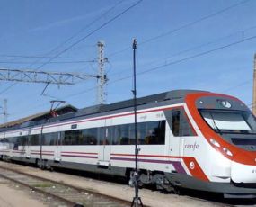 Tren CIVIA – Plataforma CAF para RENFE
